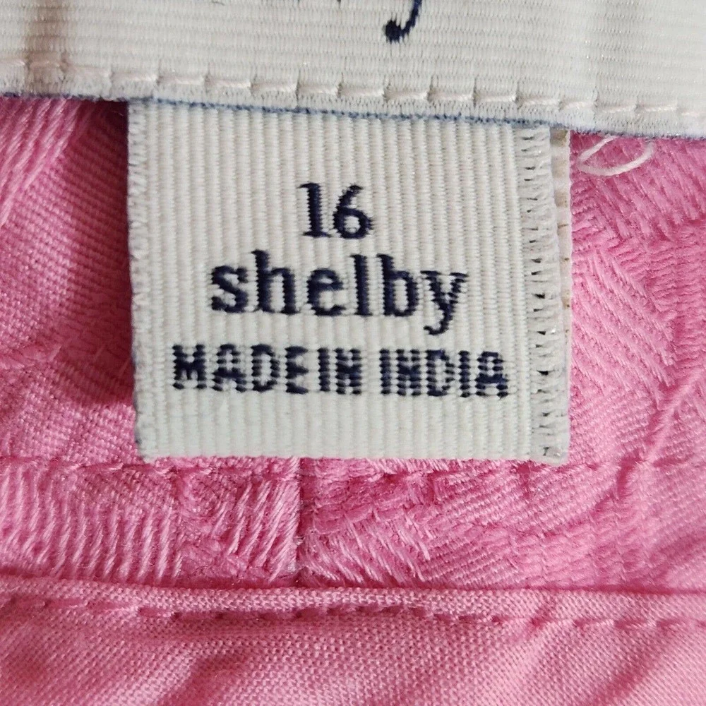 Crown & Ivy Womens Shorts Size 16 Solid Pink Barbie Shelby Scallop 4" Inseam NWT - Picture 6 of 11